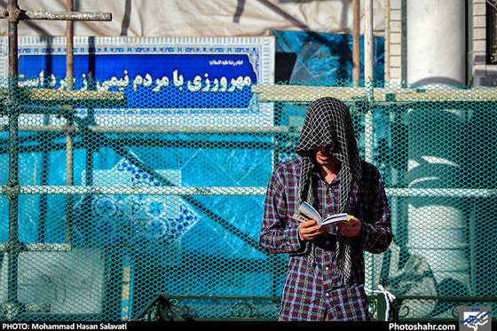 گزارش تصویری /مراسم پرفیض دعای عرفه در حرم رضوی / عکس: محمد حسن صلواتی/ شهرآرا