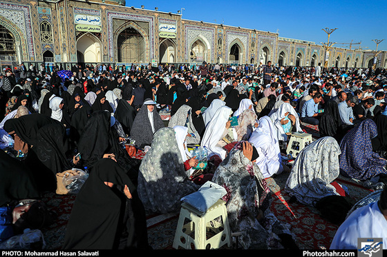 گزارش تصویری /مراسم پرفیض دعای عرفه در حرم رضوی / عکس: محمد حسن صلواتی/ شهرآرا
