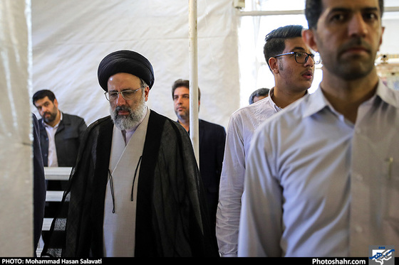 گزارش تصویری | نماز عید سعید قربان در حرم مطهر رضوی  | عکس: محمد حسن صلواتی /شهرآرا