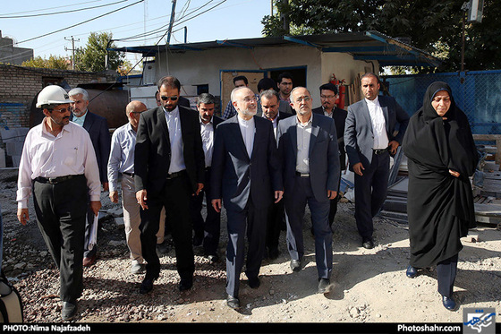 گزارش تصویری : بازدید علی اکبر صالحی و رئیس شورای شهر از دبیرستان انرژی اتمی مشهد / عکس:نیما نجف زاده/ شهرآرا