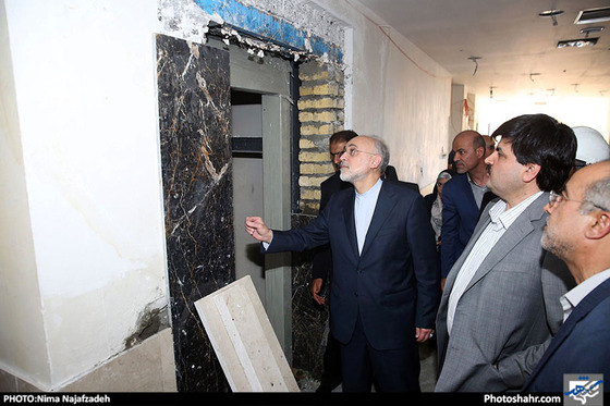 گزارش تصویری : بازدید علی اکبر صالحی و رئیس شورای شهر از دبیرستان انرژی اتمی مشهد / عکس:نیما نجف زاده/ شهرآرا
