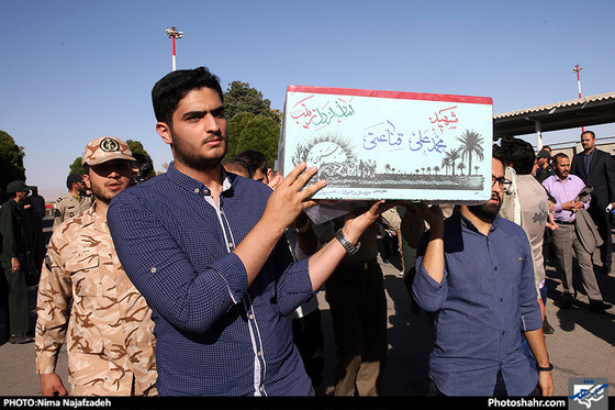 گزارش تصویری / استقبال از چهار شهید دفاع مقدس در مشهد / عکس :نیما نجف زاده /شهرآرا