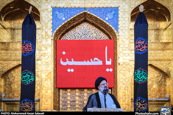 گزارش تصویری| مراسم تعویض پرچم گنبد حرم رضوی بمناسبت آغاز ماه محرم / عکس: محمد حسن صلواتی  / شهرارا