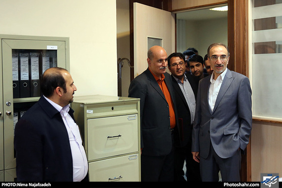 گزارش تصویری | بازدید قاسم تقی زاده خامسی شهردار مشهد از روزنامه شهرآرا | عکس: نیما نجف زاده / شهرآرا