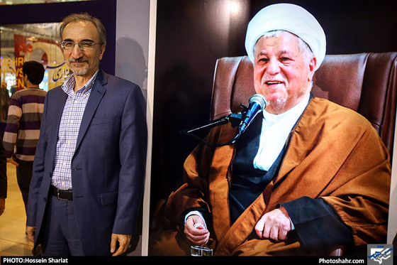 گزارش تصویری / بازدید تقی زاده خامسی شهردار مشهد از نمایشگاه مطبوعات/ عکس: حسین شریعت /شهرآرا