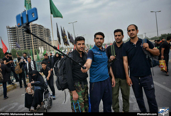 پیاده‌روی زائران اربعین حسینی / عکس:محمدحسن صلواتی / شهرآرا