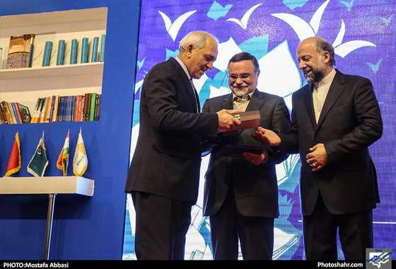 مراسم افتتاحیه نوزدهمین نمایشگاه کتاب ناشران جهان اسلام در مشهد  /عکس: مصطفی عباسی / شهرآرا