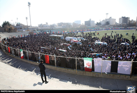 تشییع کوهنوردان خراسانی جان باخته‌ در بهمن اشترانکوه -2  / عکس:نیما نجف زاده / شهرآرا