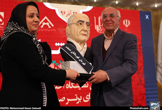 اختتامیه اولین نمایشگاه اختصاصی برندهای صنعت غذا، شیرینی و خوراکی / عکس: محمد حسن صلواتی / شهرآرا