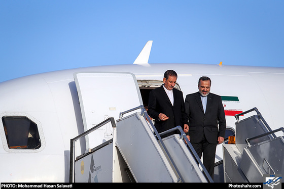 گزارش تصویری / ورود اسحاق جهانگیری معاون اول رئیس جمهور به مشهد / عکس : محمد حسن صلواتی /شهرآرا