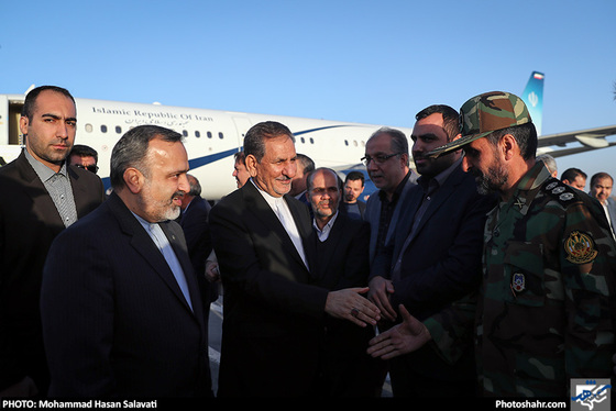 گزارش تصویری / ورود اسحاق جهانگیری معاون اول رئیس جمهور به مشهد / عکس : محمد حسن صلواتی /شهرآرا