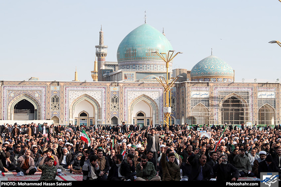 گزارش تصویری / راهپیمایی مردم مشهد در محکومیت اغتشاشات اخیر / عکس : محمد حسن صلواتی /شهرآرا