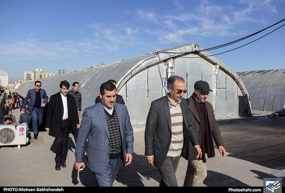 بازدید شهردار مشهد از بازار امام رضا(ع) / عکس: محسن بخشنده / شهرآرا