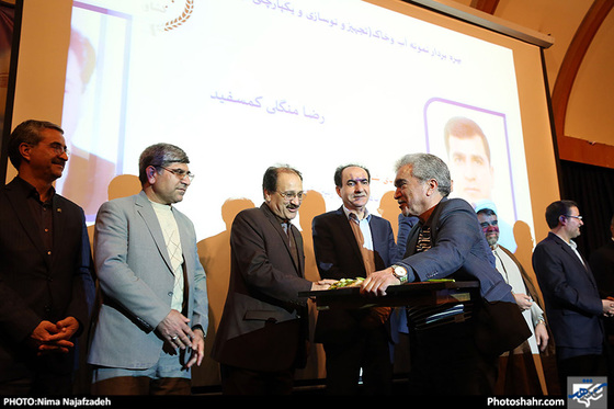 مراسم تجلیل از قهرمانان تولید در بخش کشاورزی