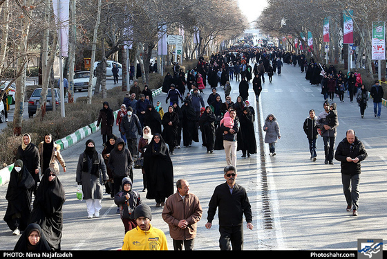همایش بزرگ پیاده‌ روی خانوادگی در بوستان کوهسنگی / عکس: نیما نجف زاده / شهرآرا