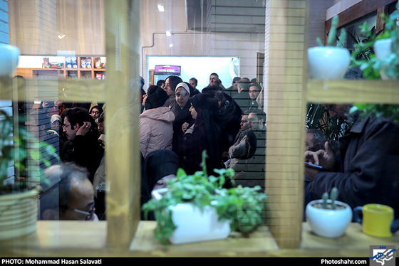 گزارش تصویری / رونمایی و جشن امضاء جدیدترین رمان رضا امیرخانی / عکس :‌ محمد حسن صلواتی /شهرآرا