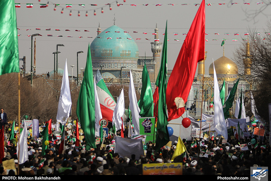 راهپیمایی یوم الله 22 بهمن-1 / عکس: محسن بخشنده /شهرآرا