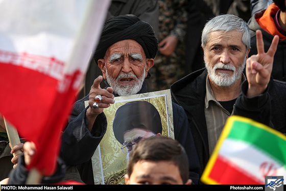 گزارش تصویری / راهپیمایی یوم الله 22 بهمن / عکس :محمد حسن صلواتی /شهرآرا