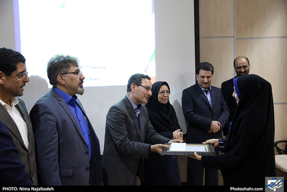 آیین تجلیل از برترین های دانشگاه فردوسی در بیست ودومین المپیاد دانشجویی کشور / عکس: نیما نجف زاده / شهرآرا