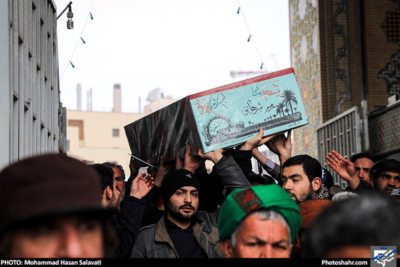 اجتماع عظیم عزاداران فاطمی و تشییع شهدای گمنام و مدافع حرم -2 / عکس:محمد حسن صلواتی / شهرآرا