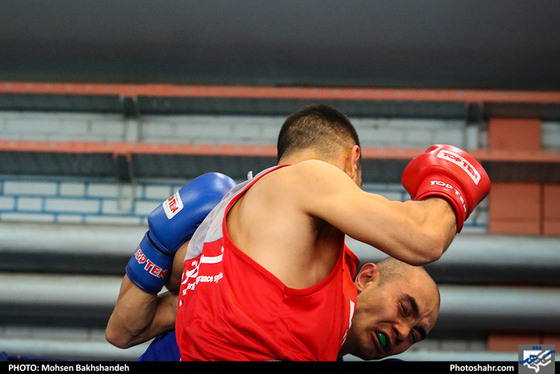 مسابقات قهرمانی بوکس در مشهد / عکس: محسن بخشنده / شهرآرا
