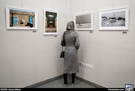 نمایشگاه گروهی عکس "خیابان" عکس: ساناز صفایی /شهرآرا  