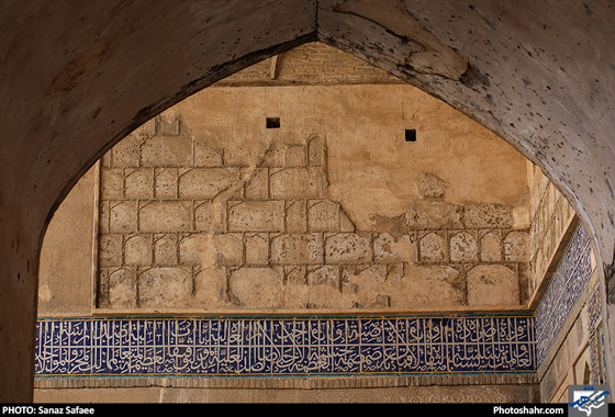 مصلی پایین خیابان / عکس: ساناز صفائی / شهرآرا