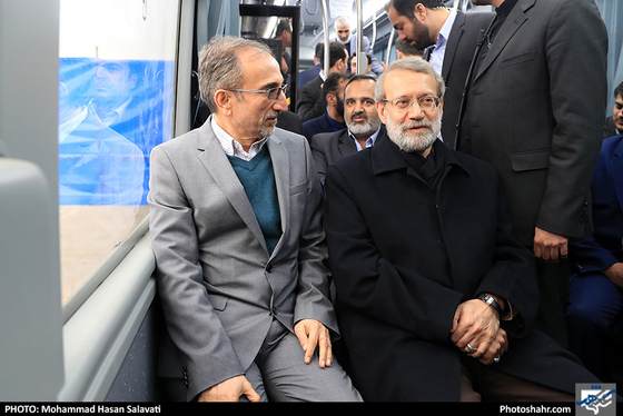 رونمایی از 210 دستگاه اتوبوس و مینی‌بوس جدید در مشهد با حضور رییس مجلس / عکس: محمد حسن صلواتی / شهرآرا