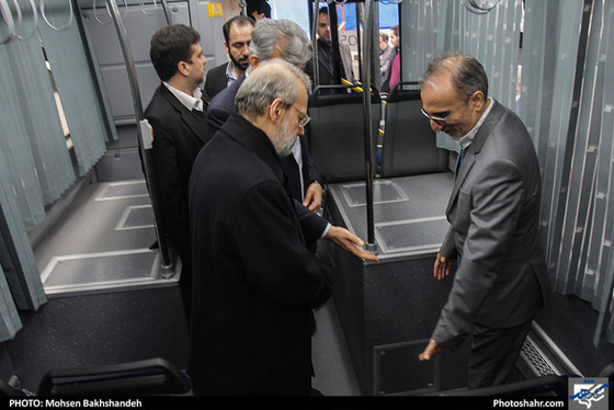 رونمایی از 210 دستگاه اتوبوس و مینی‌بوس جدید در مشهد با حضور رییس مجلس / عکس: محسن بخشنده / شهرآرا