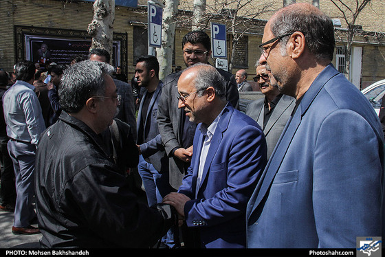 تشییع پیکر جهانگیر زنده دل از پیشکسوتان فوتبال مشهد /
 عکس: محسن بخشنده / شهرآرا
