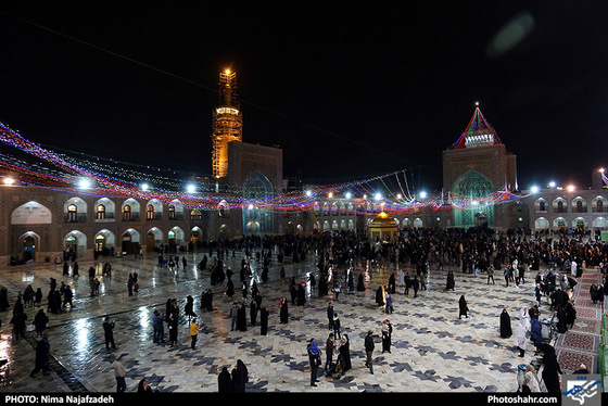 حرم مطهر رضوی در آستانه عید نوروز / عکس: نیما نجف زاده / شهرآرا