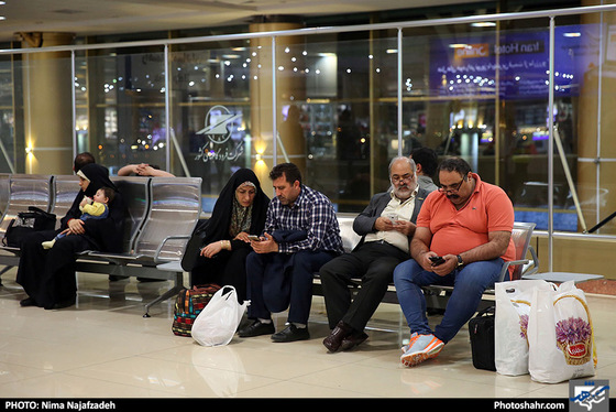 مسافران نوروزی در فرودگاه مشهد / عکس: نیما نجف زاده / شهرآرا