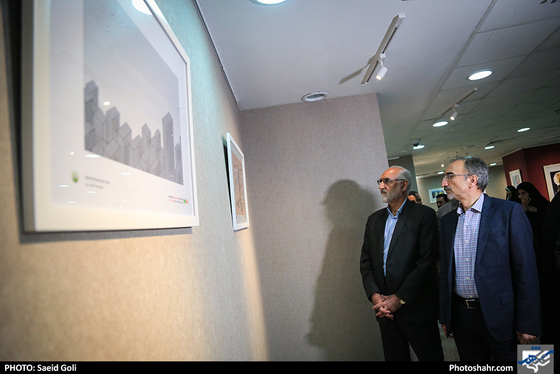 افتتاح نمایشگاه آثار منتخب نخستین جشنواره جهانی کاریکاتور جامعه ایمن / عکس: سعیدگلی / شهرآرا