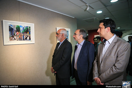  افتتاح نمایشگاه آثار منتخب نخستین جشنواره جهانی کاریکاتور جامعه ایمن / عکس: سعیدگلی / شهرآرا
