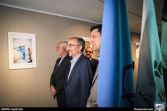  افتتاح نمایشگاه آثار منتخب نخستین جشنواره جهانی کاریکاتور جامعه ایمن / عکس: سعیدگلی / شهرآرا