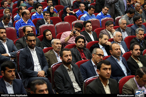 تقدیر از کارگران و واحدهای نمونه استان / عکس: نیما نجف زاده / شهرآرا