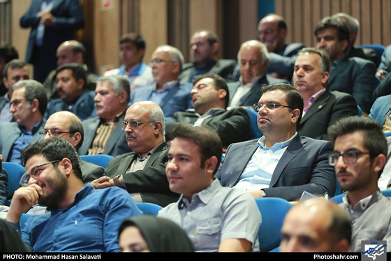 جلسه شورای اداری و افتتاح پروژه های اقتصادی و زیربنایی با حضور رئیس جمهور / عکس: محمدحسن صلواتی / شهرآرا