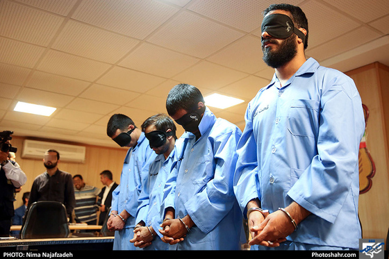 دستگیری عوامل تیراندازی و قتل 2 جوان درمشهد / عکس: نیما نجف زاده / شهرآرا