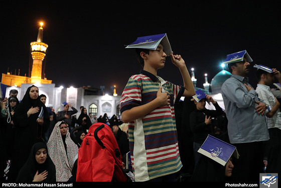 مراسم شب بیست‌ویکم ماه مبارک رمضان در حرم امام رضا (ع) / عکس: محمدحسن صلواتی / شهرآرا