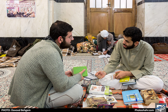 مراسم معنوی اعتکاف در حرم مطهر رضوی / عکس: داود بهگام / شهرآرا