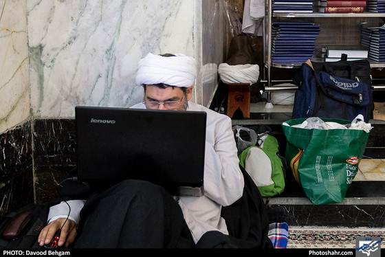 مراسم معنوی اعتکاف در حرم مطهر رضوی / عکس: داود بهگام / شهرآرا