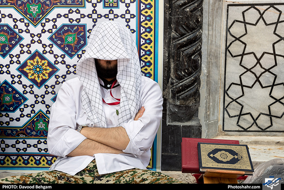مراسم معنوی اعتکاف در حرم مطهر رضوی / عکس: داود بهگام / شهرآرا