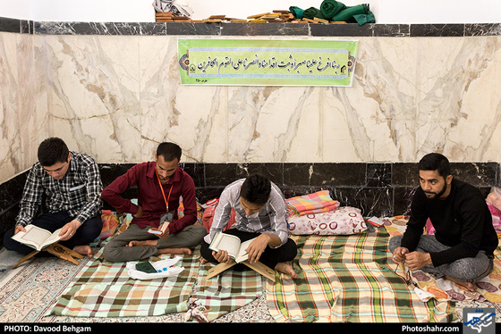 مراسم معنوی اعتکاف در حرم مطهر رضوی / عکس: داود بهگام / شهرآرا