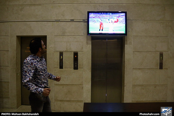 تماشای بازی ایران و مراکش / عکس: محسن بخشنده / شهرآرا