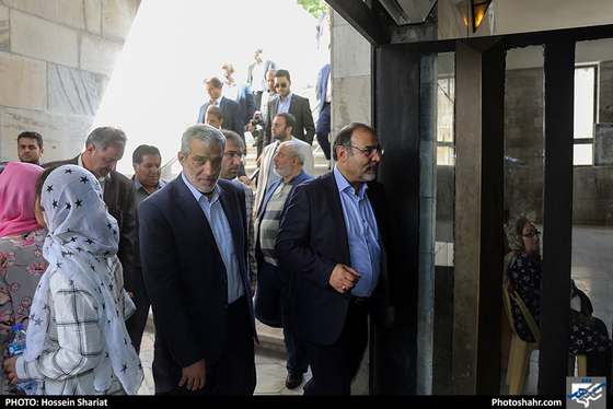 بازدید جمعی از مدیران رسانه های کشور از منطقه تاریخی توس / عکس: حسین شریعت / شهرآرا