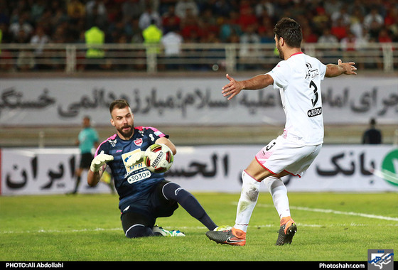 لیگ برتر فوتبال/مسابقه پدیده مشهد و پرسپولیس تهران 1/عکس: علی عبداللهی / شهرآرا