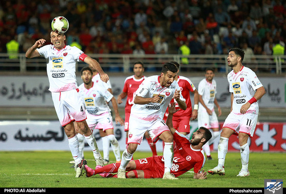 لیگ برتر فوتبال/مسابقه پدیده مشهد و پرسپولیس تهران 1/عکس: علی عبداللهی / شهرآرا