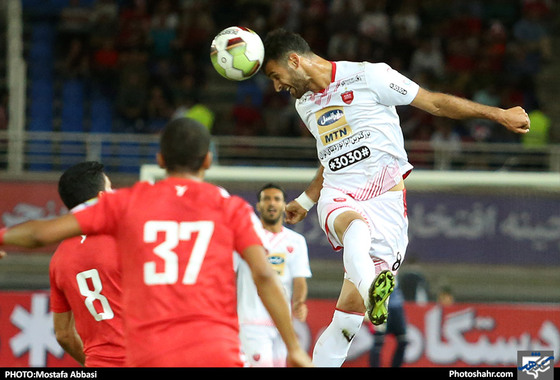 لیگ برتر فوتبال/مسابقه پدیده مشهد و پرسپولیس تهران 1/عکس: مصطفی عباسی / شهرآرا