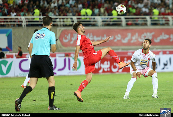 لیگ برتر فوتبال/مسابقه پدیده مشهد و پرسپولیس تهران 1/عکس: مصطفی عباسی / شهرآرا