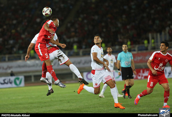 لیگ برتر فوتبال/مسابقه پدیده مشهد و پرسپولیس تهران 1/عکس: مصطفی عباسی / شهرآرا